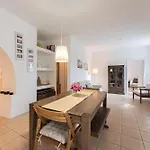 Helloapulia - Trulli Domenico Villa *