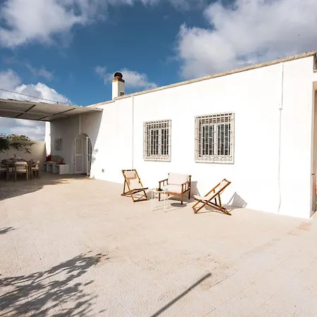 Helloapulia - Trulli Domenico Villa Martina Franca