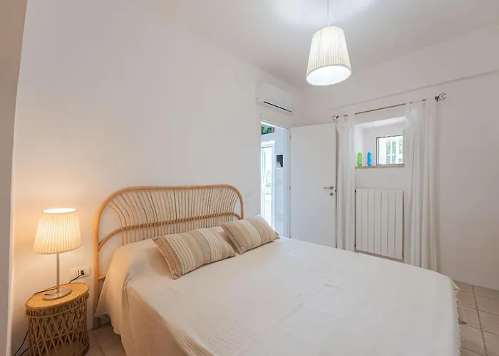 Helloapulia - Trulli Domenico Villa